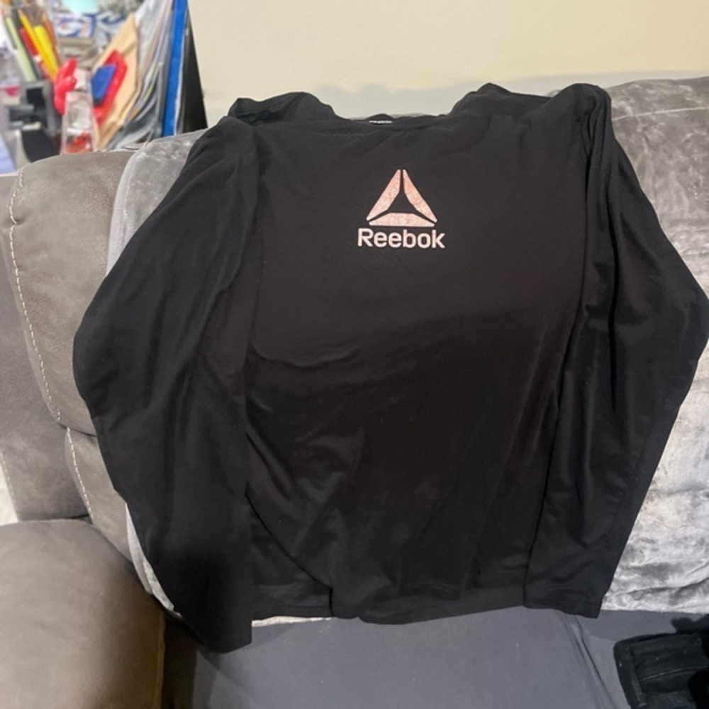 Reebok long sleeve shirt